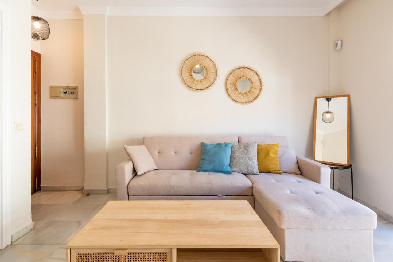 Apartamento Centrico La Victoria Apartment Malaga Exterior photo