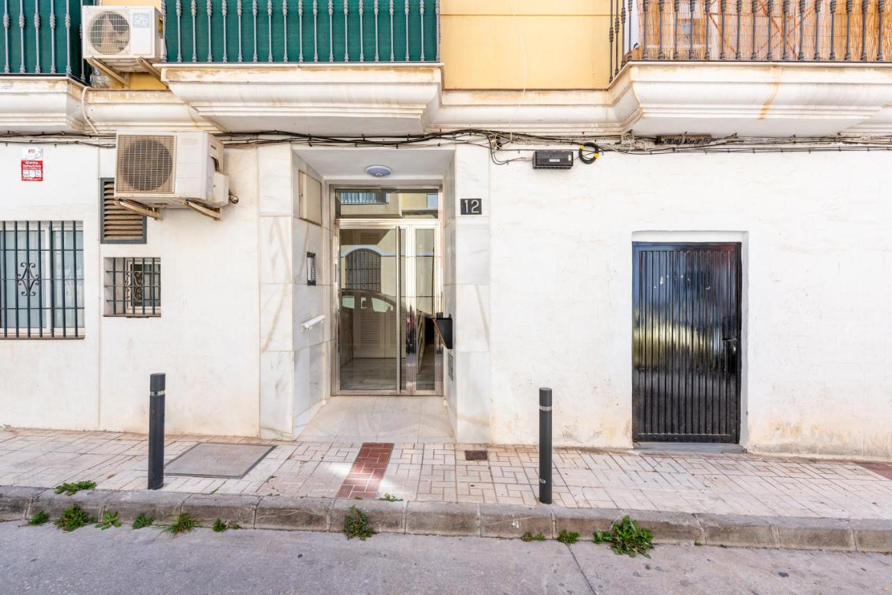 Apartamento Centrico La Victoria Apartment Malaga Exterior photo